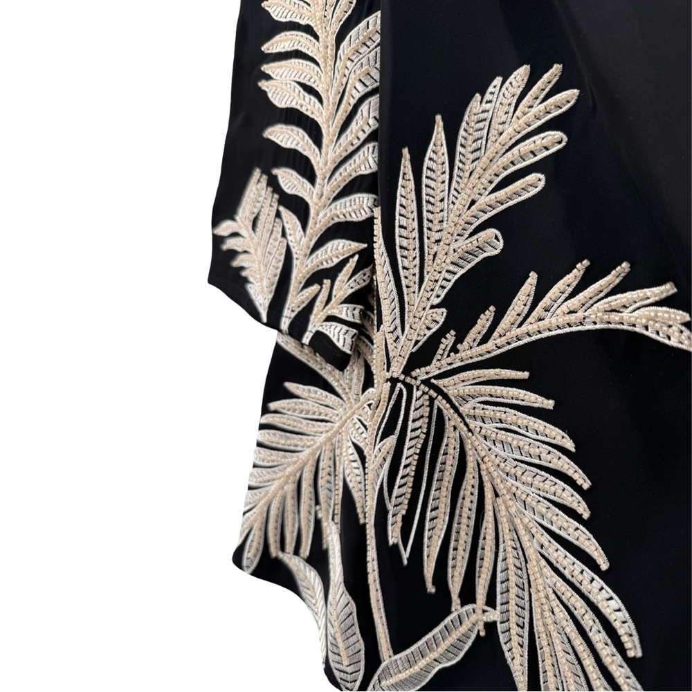 GUESS Eco Angele Foliage Mini Dress Black Embroidered Bell Sleeve Size L - Picture 4 of 15